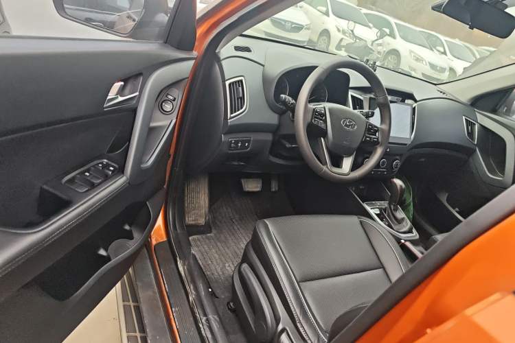 Used Hyundai ix25 2015 1.6L Automatic Two-Wheel Drive Smart GLS Trim