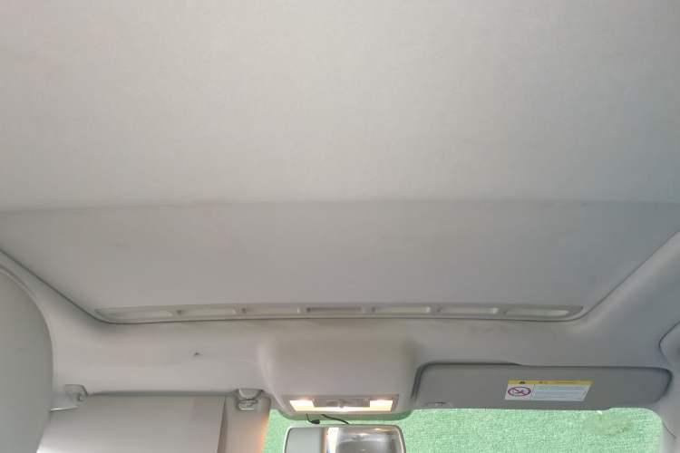 Used Volkswagen Santana 2015 1.6L Automatic Comfort Edition