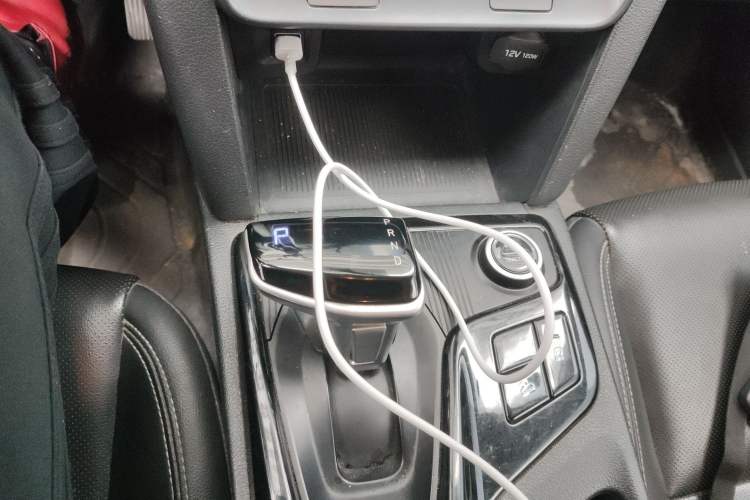 Used Hyundai ix35 2021 2.0L Automatic 2WD GLS Leading Edition Gear Lever