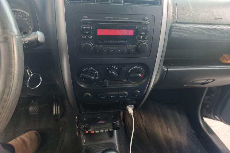 Used Suzuki Jimny 2015 1.3 MT JLX