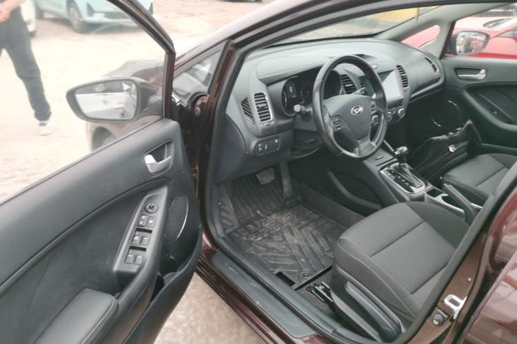 Used Kia K3 2016 1.6L Automatic GLS