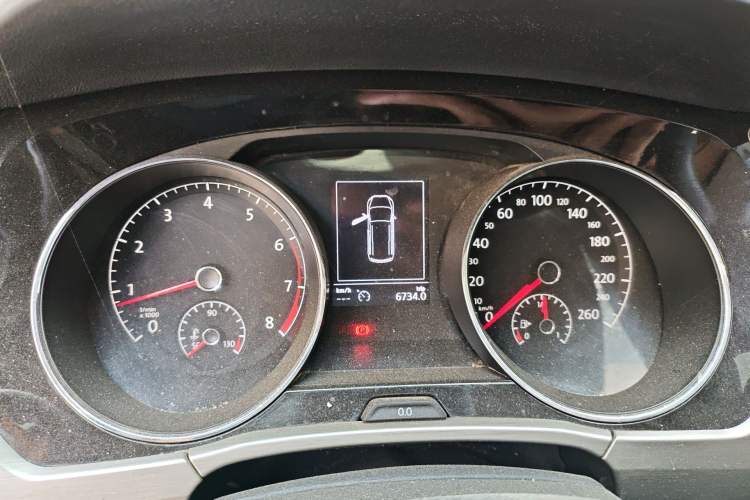 Used Volkswagen Touran 2018 Volkswagen Touran L 280TSI DSG Comfort Edition 7 Seats China V Emission Standard Instrument Cluster