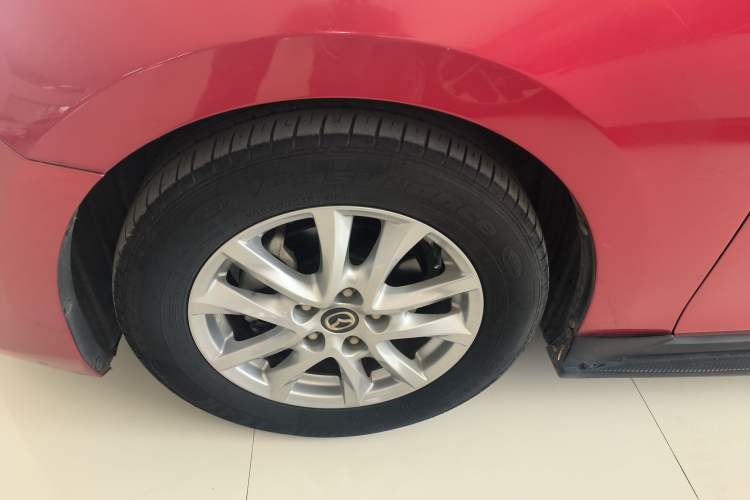 Used Mazda 3 Axela 2017 Sedan 1.5L Automatic Comfort Model China VI Standard Left Front Wheel Hub