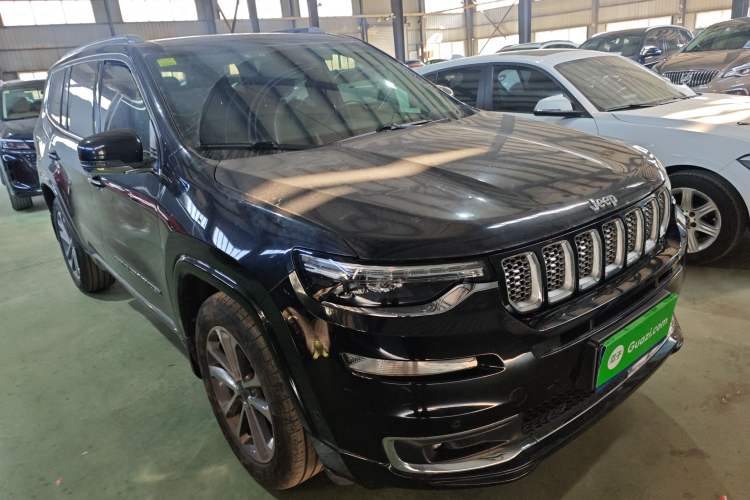 Used Jeep Grand Commander 2018 2.0T Four-Wheel Drive Smart Enjoyment Version China V Emission Standard