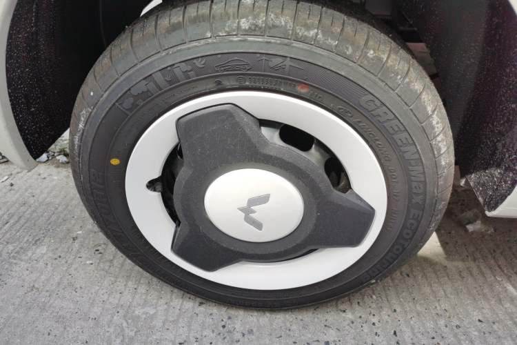 Used Wuling Hongguang MINIEV 2024 3rd Generation 215km Youth Edition