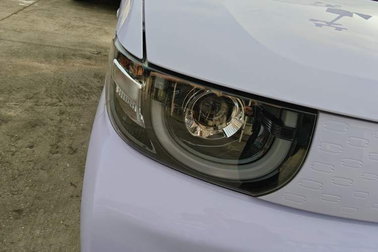 Used Chery QQ Ice Cream 2022 170km Sundae Phosphate Lithium-Ion