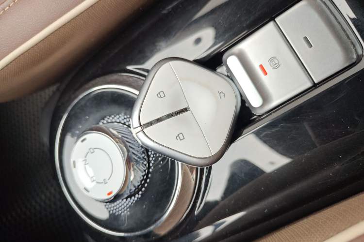 Used Wuling Bingo 2023 333 km Lingxi Connected Version