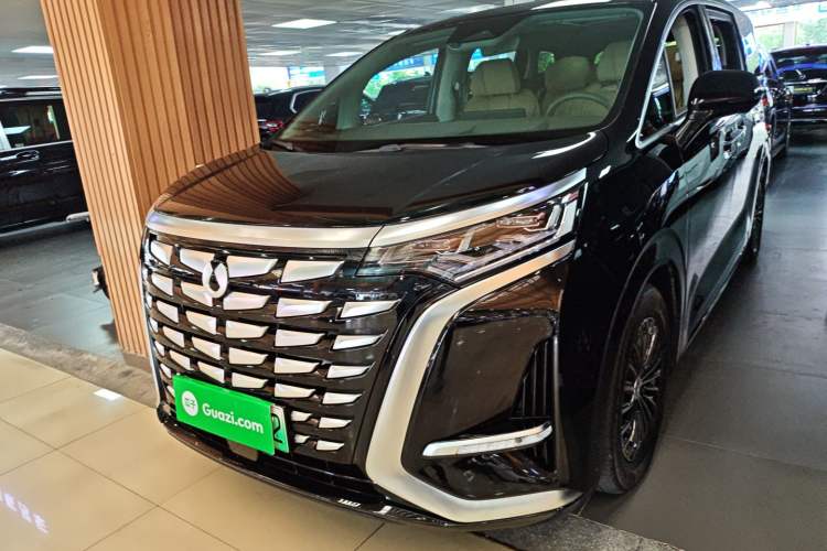 Used Denza D9 2024 DM-i 980 Four-Wheel Drive Prestige Model