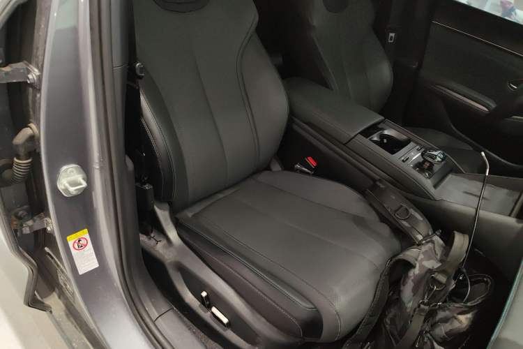 Used BYD Qin L 2025 DM-i Smart Drive 120KM Superior Model