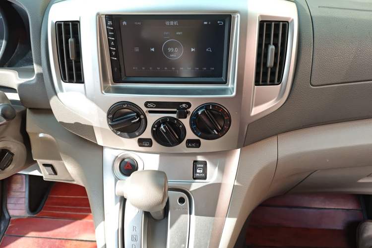 Used Nissan NV200 2018 1.6L CVT Luxury Model Audio And AC Panel