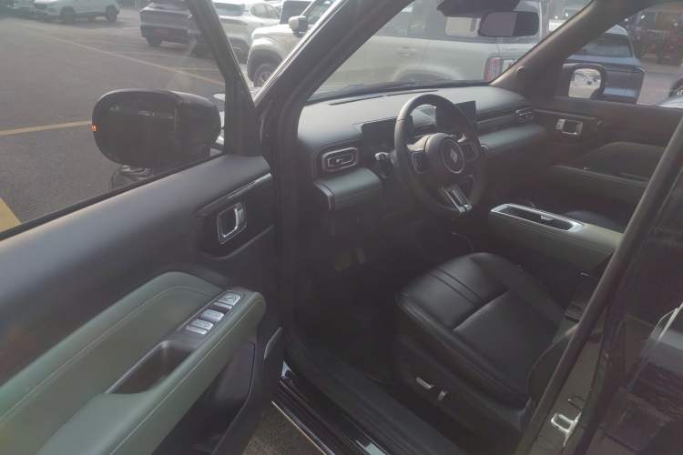 Used Baojun Spark EUV 2024 Prestige Edition 4 Seats
