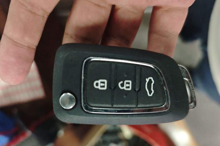 Used Dongfeng Aeolus A30 2014 1.5L Manual Smart-Drive Luxury Edition