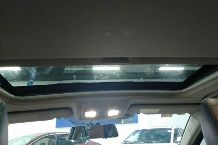 Used Mazda Mazda 3 Axela 2014 Sedan 1.5L Automatic Luxury Model
