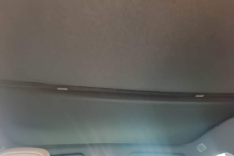 Used ONVO L60 2024 60 kWh Rear-Drive Version