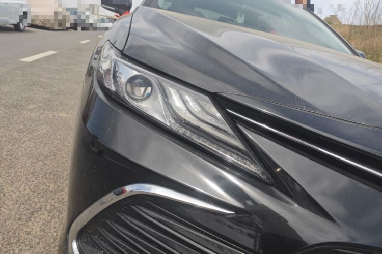 Used Toyota Camry 2021 2.0G Luxury Edition
