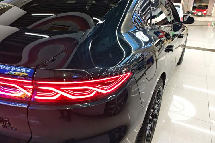 Used BYD Han 2022 EV 610 km All-Wheel-Drive Qianshan Cui Limited Edition