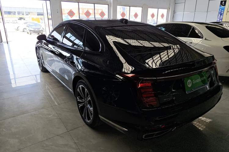 Used Hongqi H9 2024 2.0T Qixiang Private Style Edition
