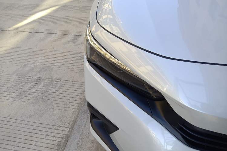 Used Honda Civic 2023 2.0L eHEV Sharp Edition Right Front Headlight