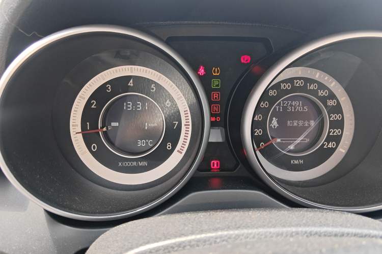 Used Bestune X80 2013 2.0L automatic luxury version