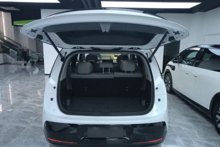 Used Zeekr MIX 2025 Long-Range Intelligent Driving Edition Trunk