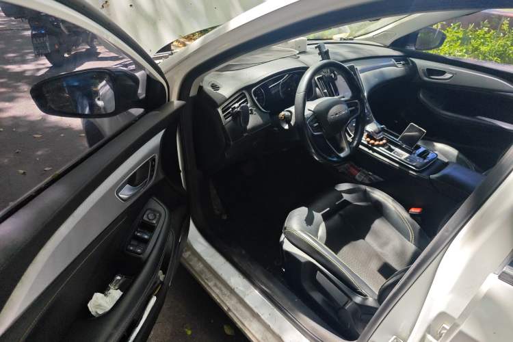 Used Roewe i6 MAX New Energy 2020 1.5T PHEV Sporty Cool Edition Driver Seat