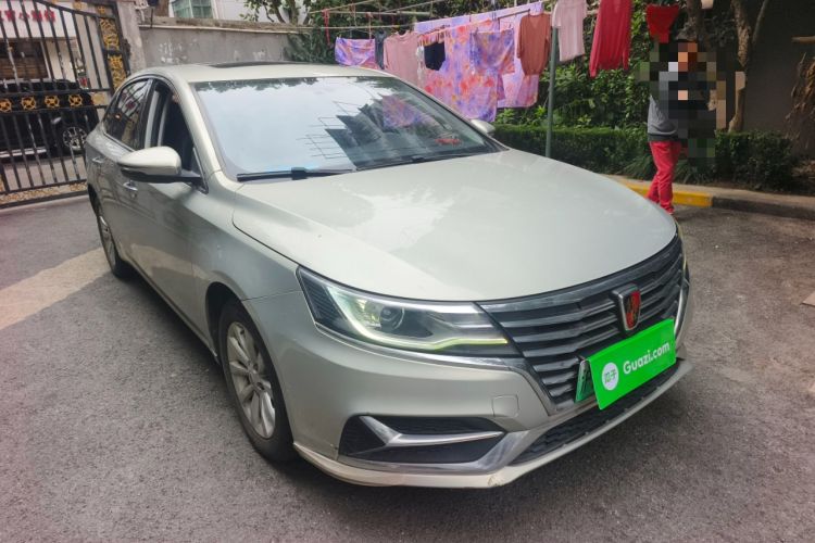 Used Roewe i6 New Energy 2017 45T Hybrid Connect & Smart Enjoyment Edition
