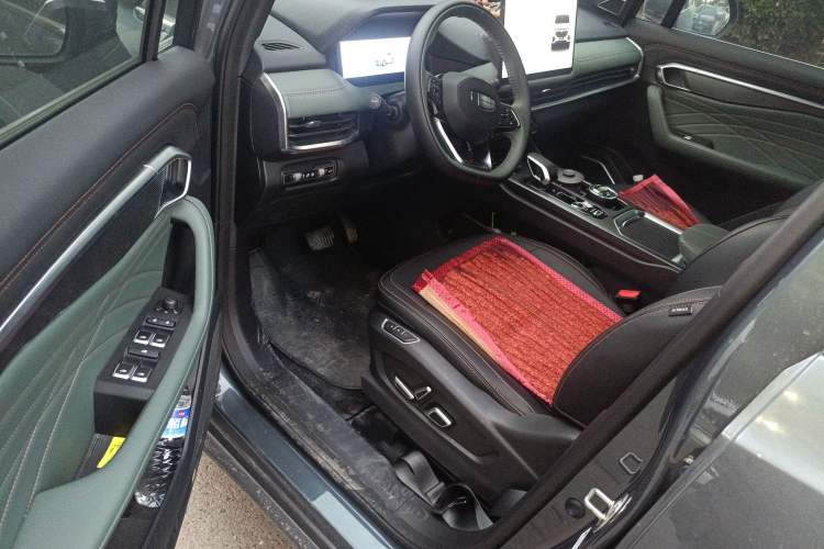 Used Geely Auto Haoyue L 2024 2.0T DCT Flagship Version