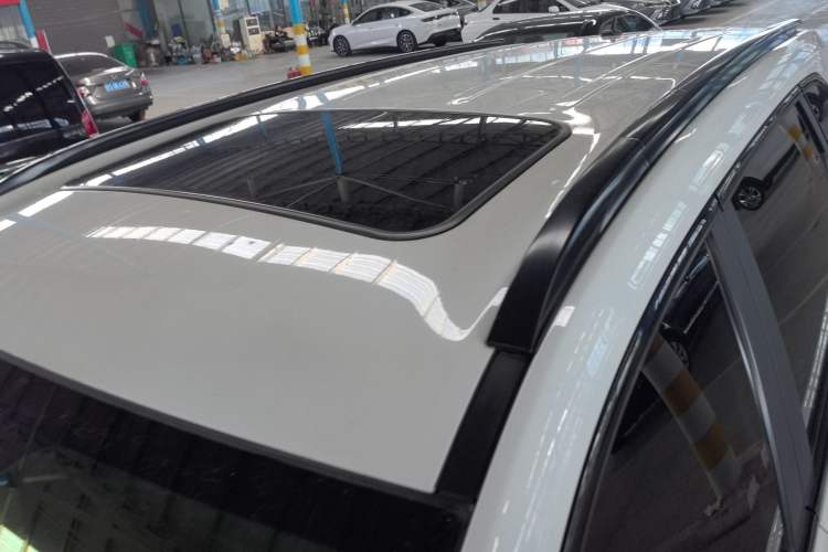 Used Dongfeng Fengon 580 2022 1.5T Automatic Luxury Version
