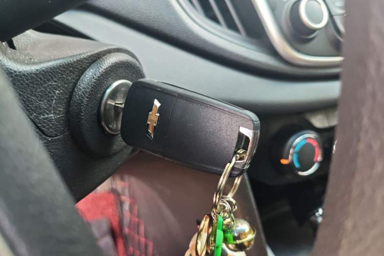 Used Chevrolet Cavalier 2019 320 Manual Xinyue Edition Vehicle Key