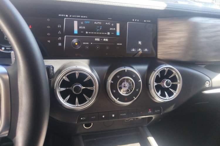 Used Tank 300 2022 2.0T Tank Ranger
