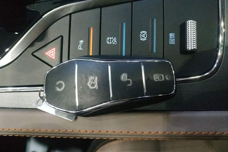 Used BYD Yuan PLUS 2024 Honor Edition 430KM Beyond Model Interior 1