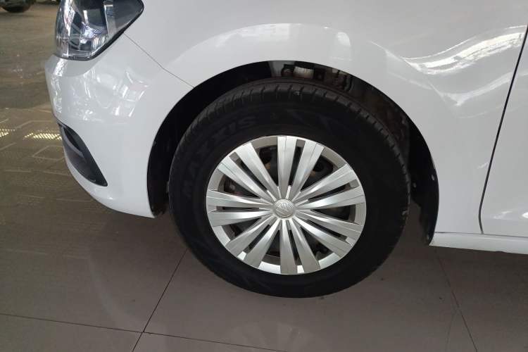 Used Volkswagen Santana 2021 1.5L Manual Fashion Edition Exterior 4