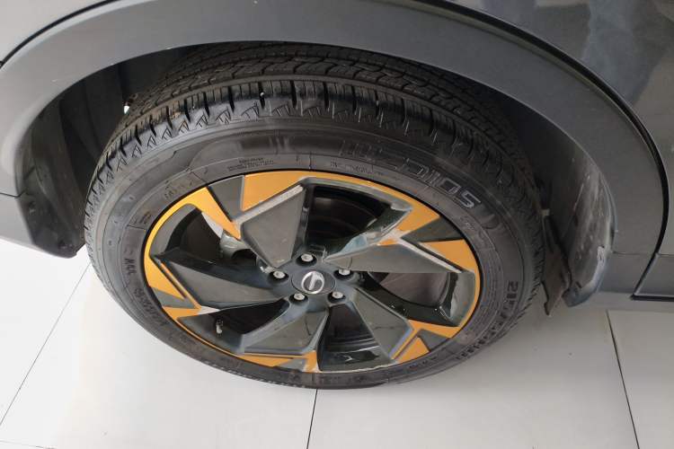 Used GAC Trumpchi GS3 2022 POWER 270T Automatic Luxury Edition Right Rear Wheel Hub