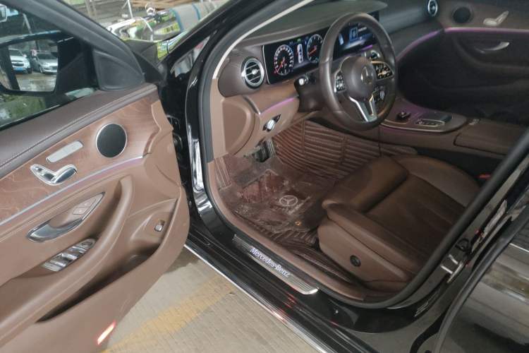 Used Mercedes-Benz E-Class 2020 E 260 L Driver Seat