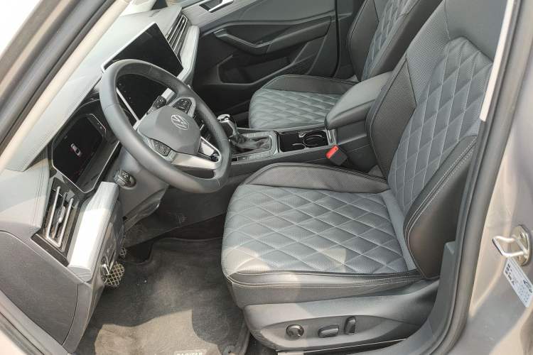 Used Volkswagen Sagitar 2023 300TSI DSG Excellence Edition
