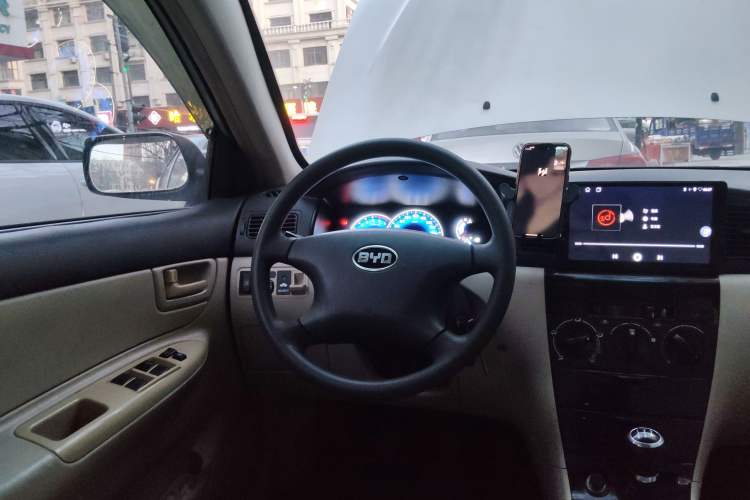 Used BYD F3 2013 1.5L Manual Standard CNG Model