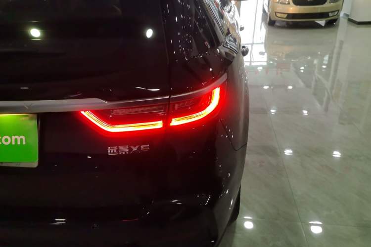 Used Geely Auto Vision X6 2020 1.4T Manual Luxury Model
