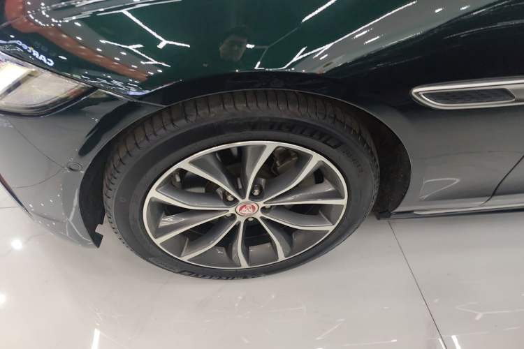 Used Jaguar XFL 2021 XFL 2.0T P250 Two-Wheel-Drive Elite Sport Edition Left Front Wheel Hub