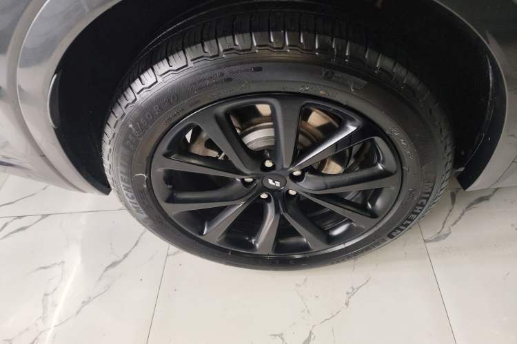 Used Li Auto ONE 2020 Extended-Range 6-Seater Version
