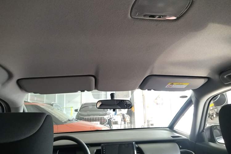 Used Honda Fit 2021 1.5L CVT Trend Edition Headliner