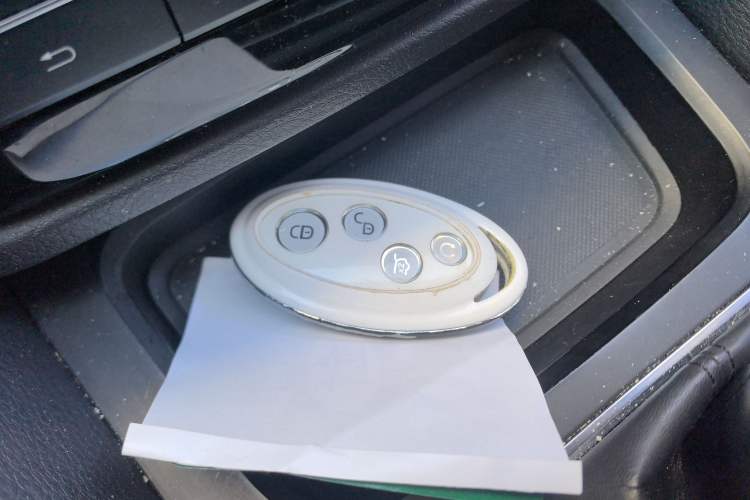 Used BYD Song MAX 2018 1.5T Automatic Smart Connect Luxury 6-Seater Vehicle Key