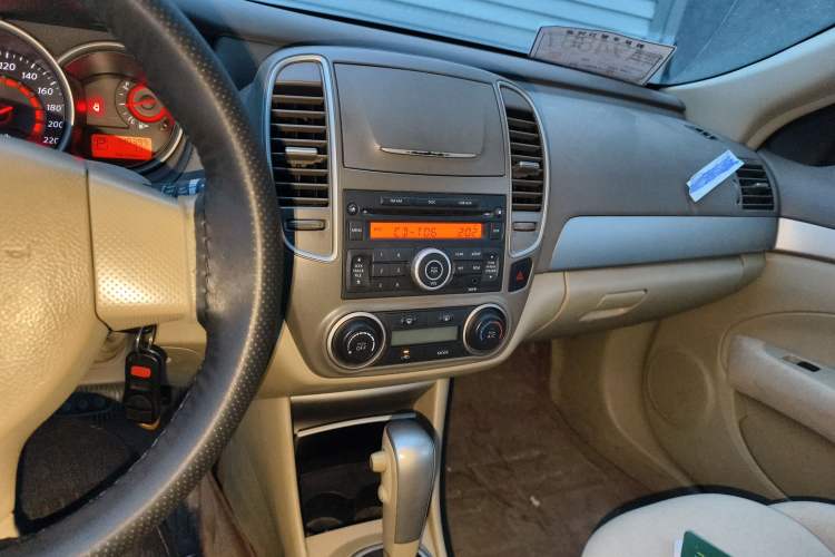 Used Nissan Sylphy 2012 Classic 1.6XE Automatic Comfort Edition