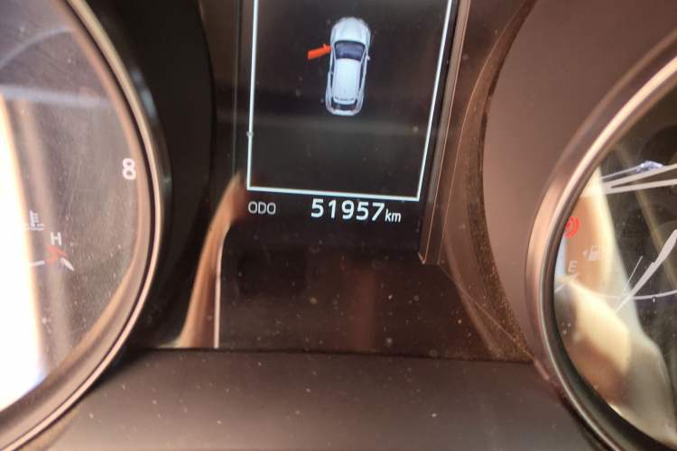 Used Toyota IZOA 2018 2.0L Yichi Version China VI Standard