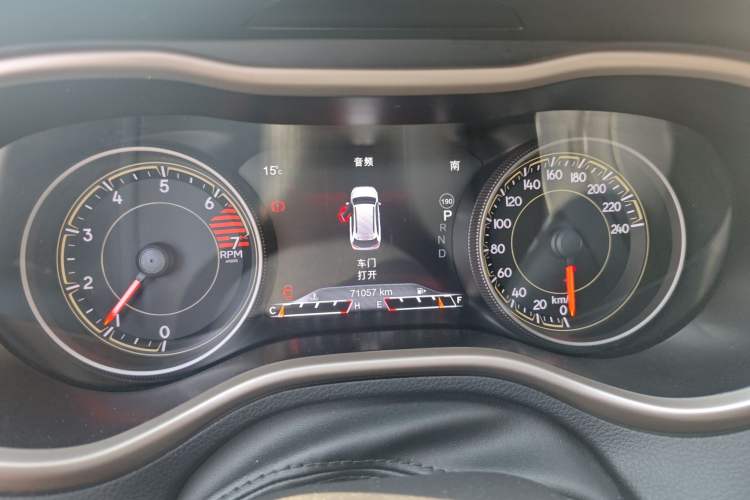 Used Jeep Cherokee 2017 2.0L Superior Edition Instrument Cluster