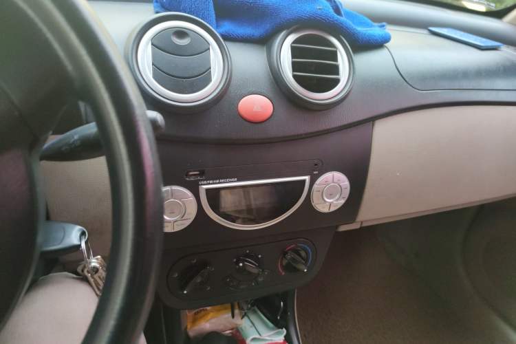 Used Lifan Auto 320 2011 Snow Edition 1.3L Standard Model