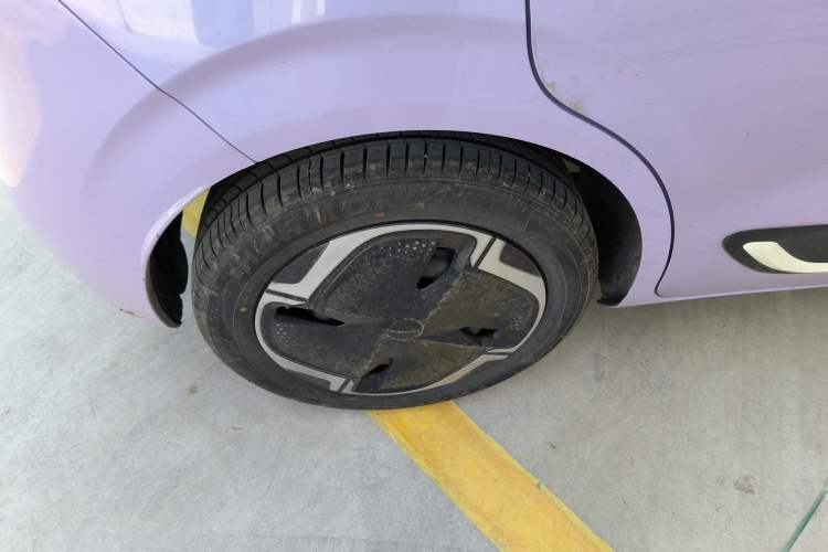 Used Dongfeng NAMMI 01 2024 New Edition 330 Plus Smart+ Right Rear Wheel Hub