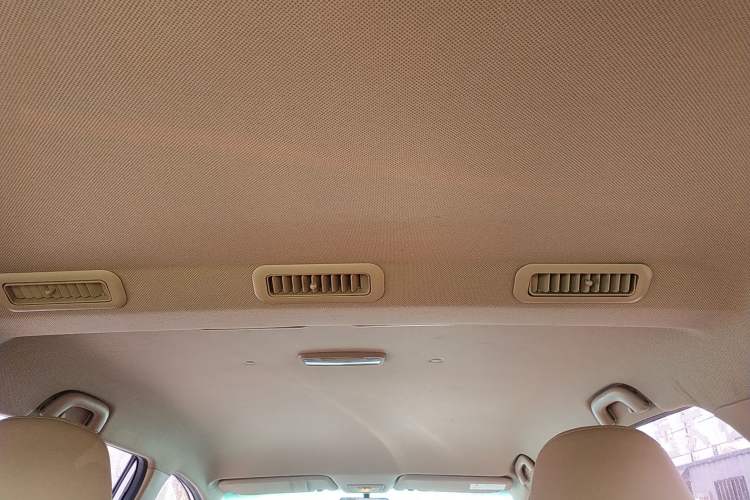 Used Baojun 730 2016 1.5L Manual Comfort Version 7 Seats China V Emission Standard