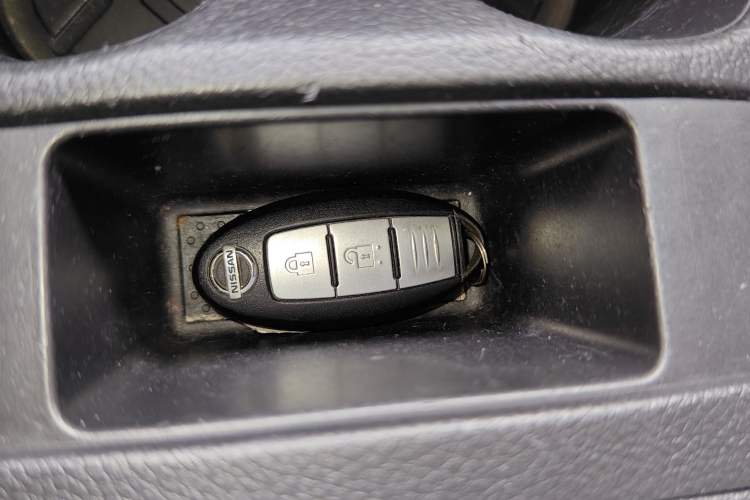 Used Nissan X-Trail 2014 2.0L CVT Comfort Edition 2WD
