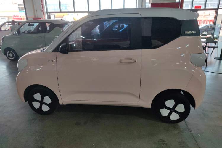 Used Wuling Hongguang MINIEV 2024 3rd Generation 215km Advanced Version