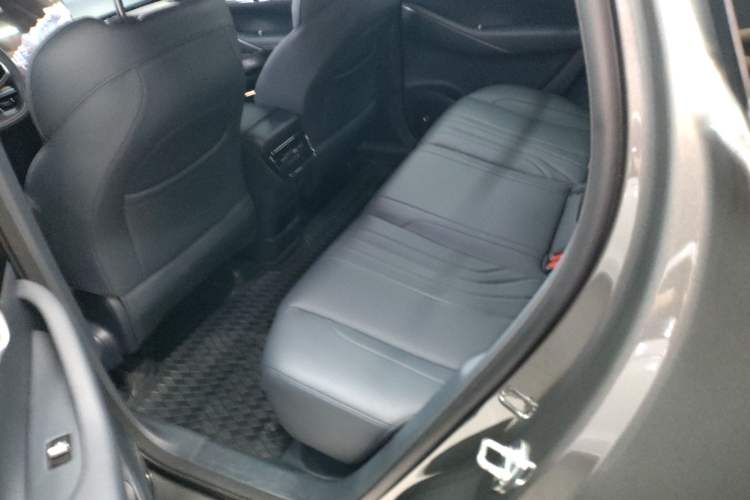 Used Geely Galaxy E5 2026 Model 610km Long-Distance Edition
